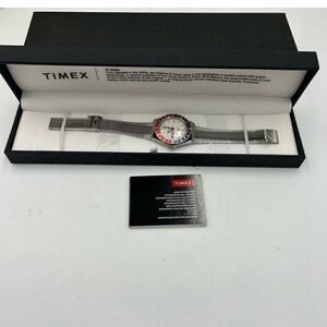 Men’s Timex Q re-issue stainless steel quartz watch 38 mm